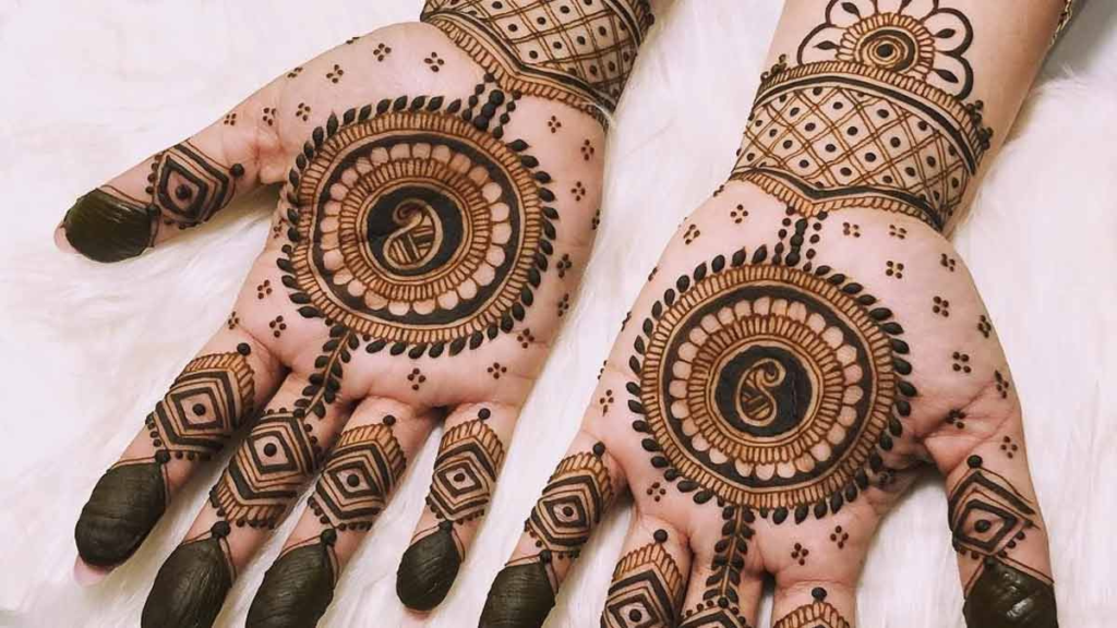 Mehendi Design Back Hand