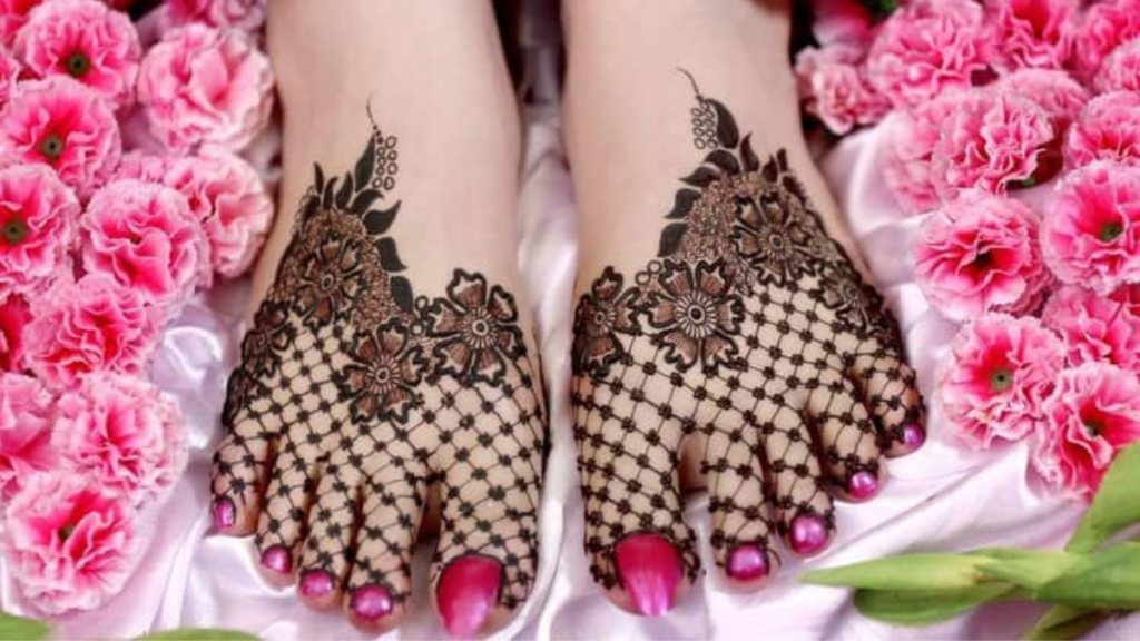 Mehndi Designs For Legs