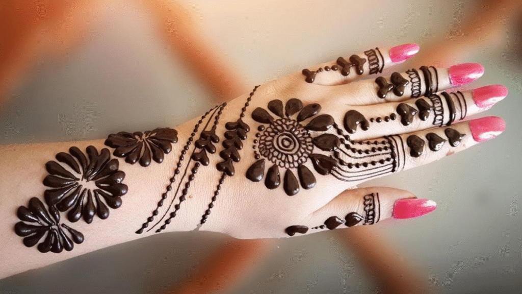 mehandi design photo 2025